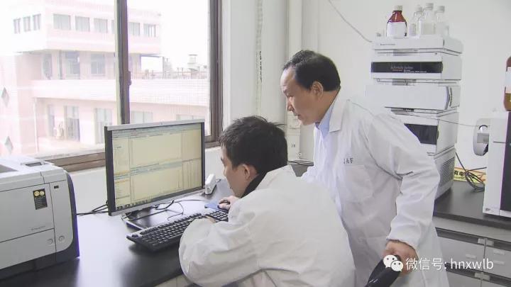 海利集團(tuán),長(zhǎng)沙殺蟲劑,長(zhǎng)沙光氣衍生物,長(zhǎng)沙氨基酸保護(hù)劑,長(zhǎng)沙鋰離子電池材料 海利集團(tuán),長(zhǎng)沙殺蟲劑,長(zhǎng)沙光氣衍生物,長(zhǎng)沙氨基酸保護(hù)劑,長(zhǎng)沙鋰離子電池材料