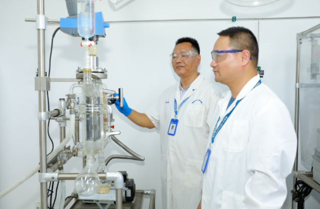 海利集團(tuán),長(zhǎng)沙殺蟲(chóng)劑,長(zhǎng)沙光氣衍生物,長(zhǎng)沙氨基酸保護(hù)劑,長(zhǎng)沙鋰離子電池材料 海利集團(tuán),長(zhǎng)沙殺蟲(chóng)劑,長(zhǎng)沙光氣衍生物,長(zhǎng)沙氨基酸保護(hù)劑,長(zhǎng)沙鋰離子電池材料